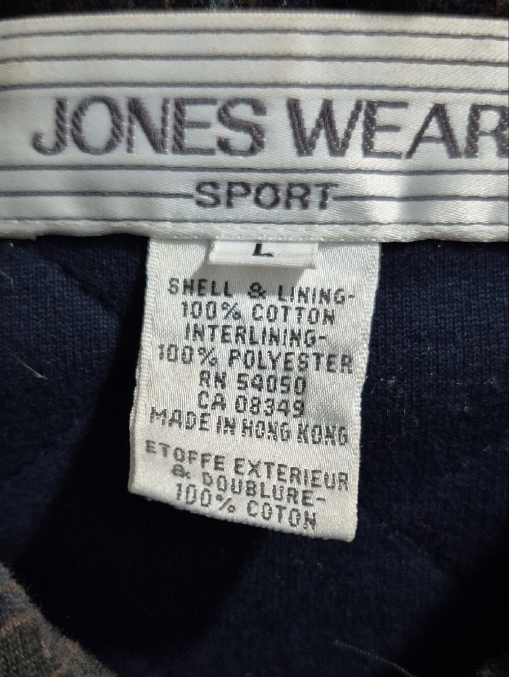 Jones Wear Quilted Paisley Puffer Jacket in Navy with Subtle Multicolor Accents - Picture 3 of 7